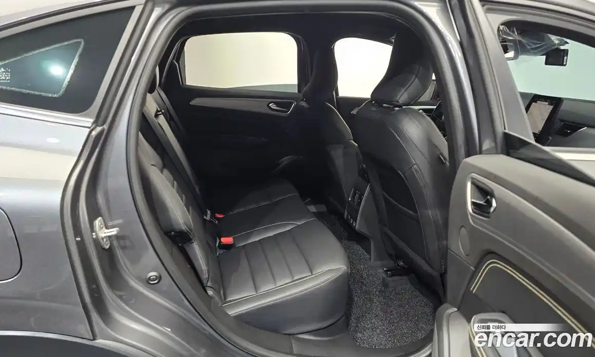 Renault Arkana 2026 1.6 Автомат в Москве № 106062, фото 12