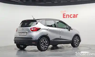 Renault QM3 2015 1.5 Автомат в Москве № 106561, миниатюра 2