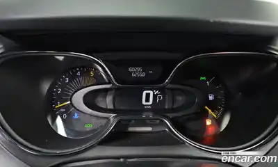 Renault QM3 2015 1.5 Автомат в Москве № 106561, миниатюра 4