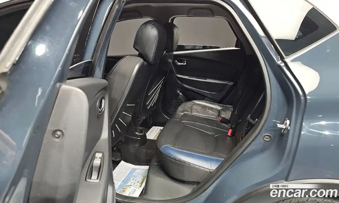 Renault QM3 2015 1.5 Автомат в Москве № 106720, фото 9