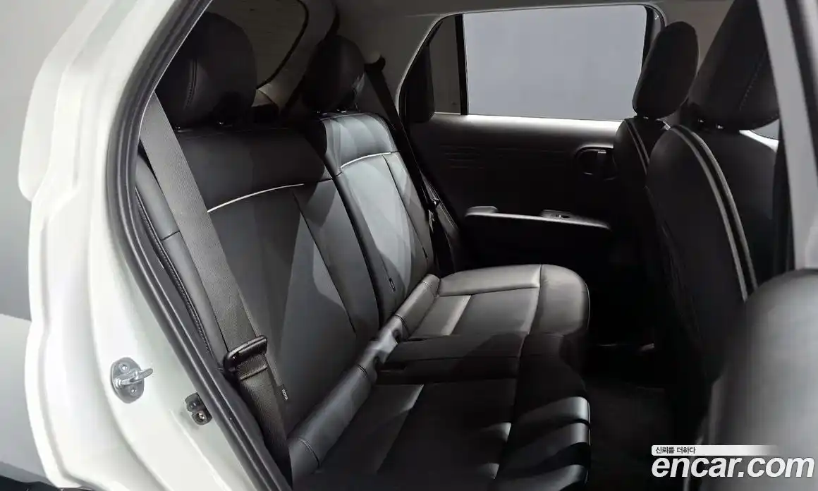 Hyundai Casper 2024 1.0 Автомат в Москве № 108371, фото 12