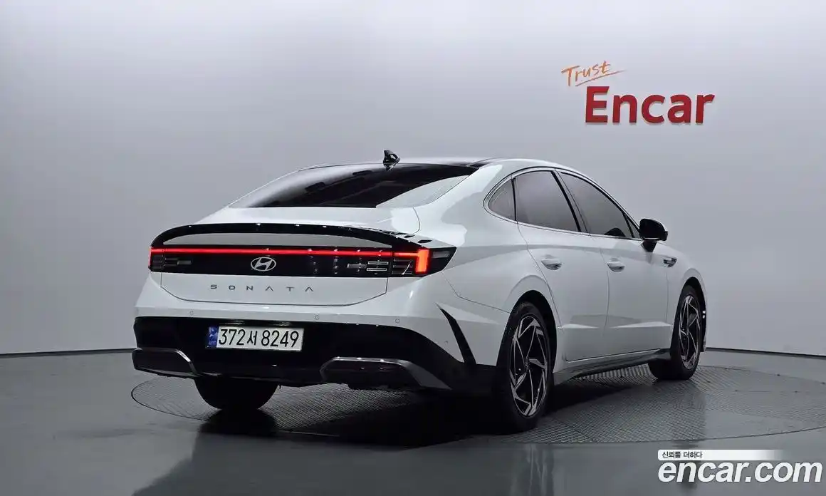 Hyundai Sonata 2024 1.6 Автомат в Москве № 110041, фото 14