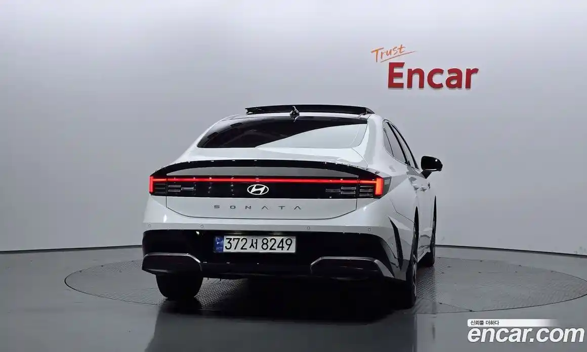 Hyundai Sonata 2024 1.6 Автомат в Москве № 110041, фото 16