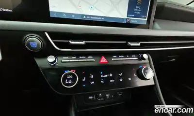 Hyundai Sonata 2024 1.6 Автомат в Москве № 110041, миниатюра 9