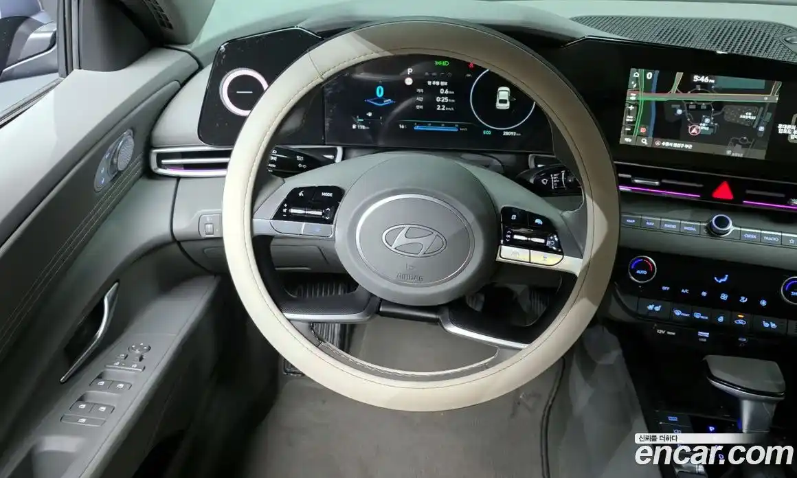 Hyundai Avante 2024 1.6 Автомат в Москве № 110117, фото 10