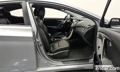 Hyundai Avante 2013 1.6 Автомат в Москве № 112525, миниатюра 11