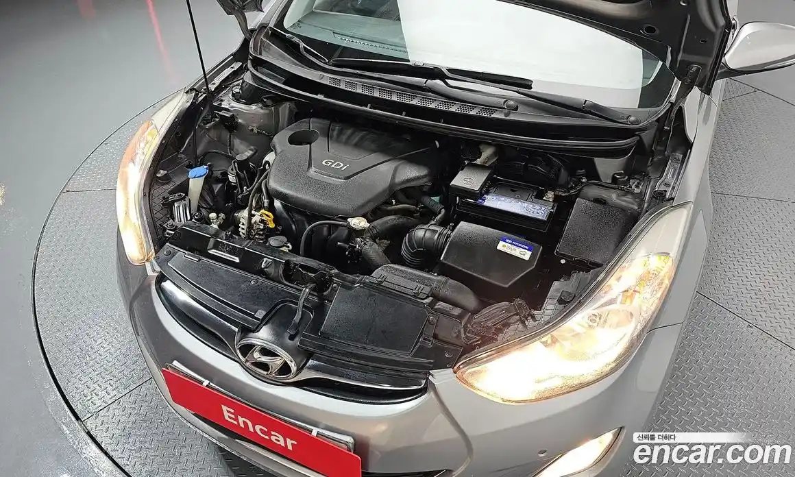 Hyundai Avante 2013 1.6 Автомат в Москве № 112525, фото 6