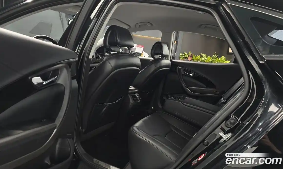 Hyundai Grandeur 2011 3.0 Автомат в Москве № 112905, фото 12