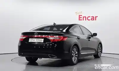 Hyundai Grandeur 2011 3.0 Автомат в Москве № 112905, миниатюра 2