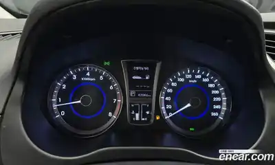 Hyundai Grandeur 2011 3.0 Автомат в Москве № 112905, миниатюра 8