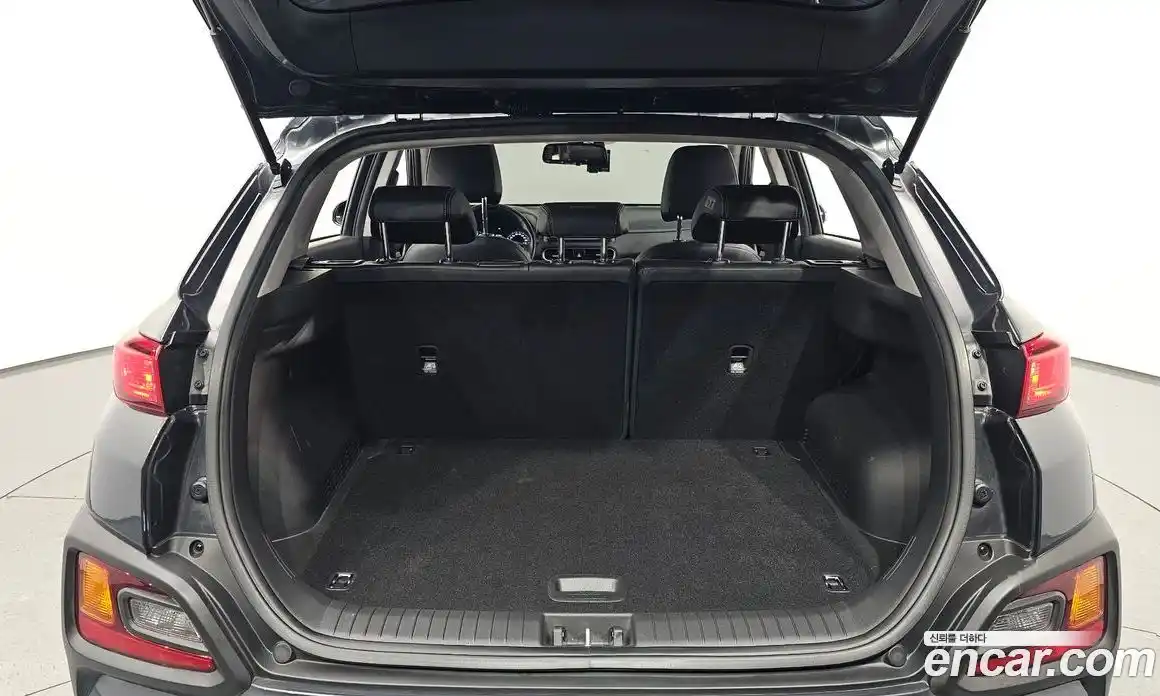 Hyundai Kona 2018 1.6 Автомат в Москве № 114259, фото 20