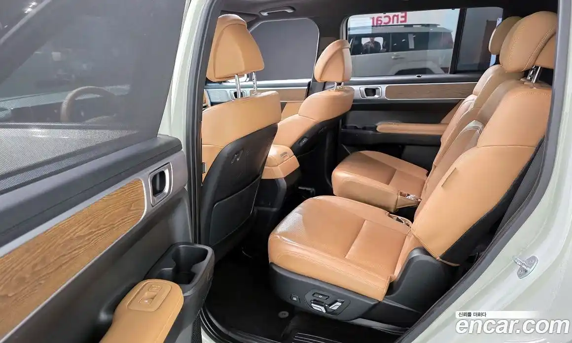 Hyundai Santa Fe 2024 2.5 Автомат в Москве № 116309, фото 12