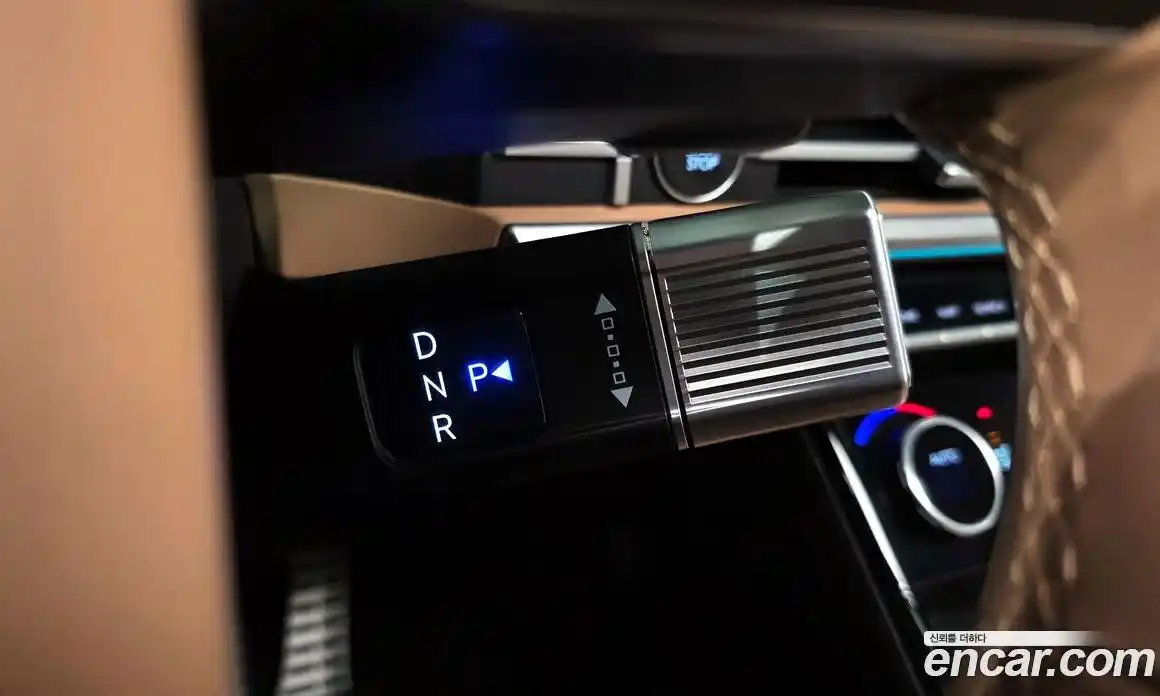 Hyundai Santa Fe 2024 2.5 Автомат в Москве № 116309, фото 9