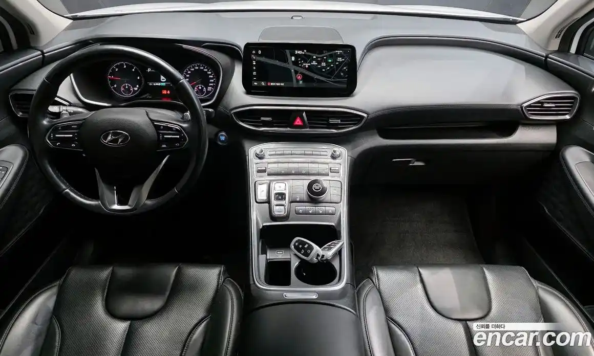 Hyundai Santa Fe 2021 2.2 Автомат в Москве № 119567, фото 11