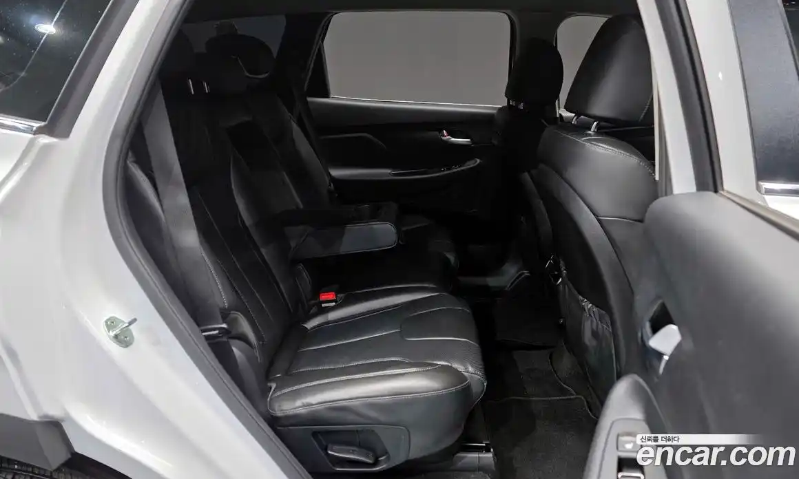 Hyundai Santa Fe 2021 2.2 Автомат в Москве № 119567, фото 15