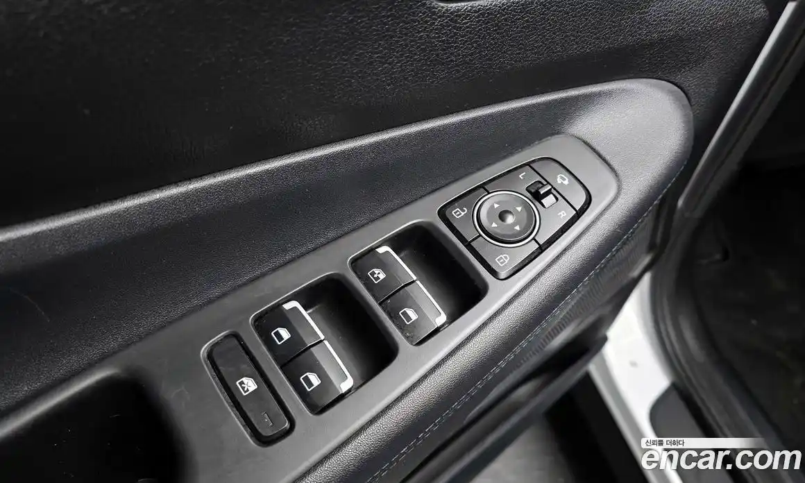 Hyundai Santa Fe 2021 2.2 Автомат в Москве № 119567, фото 10