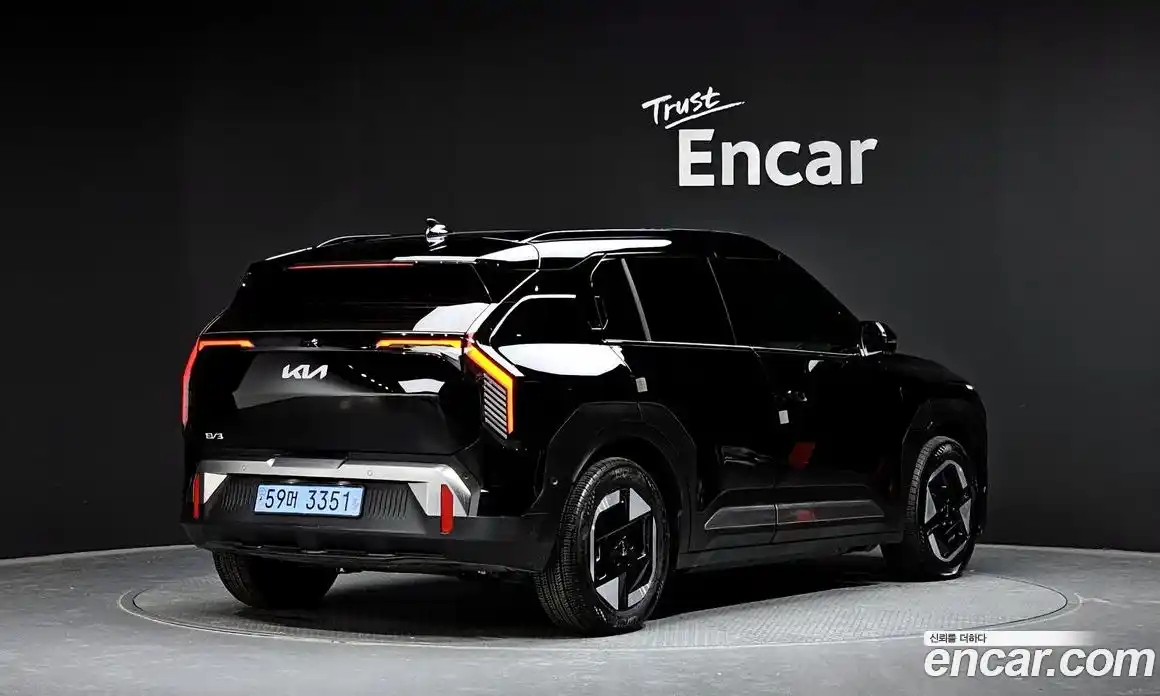 Kia EV3 2025 0.2 Автомат в Москве № 121023, фото 1