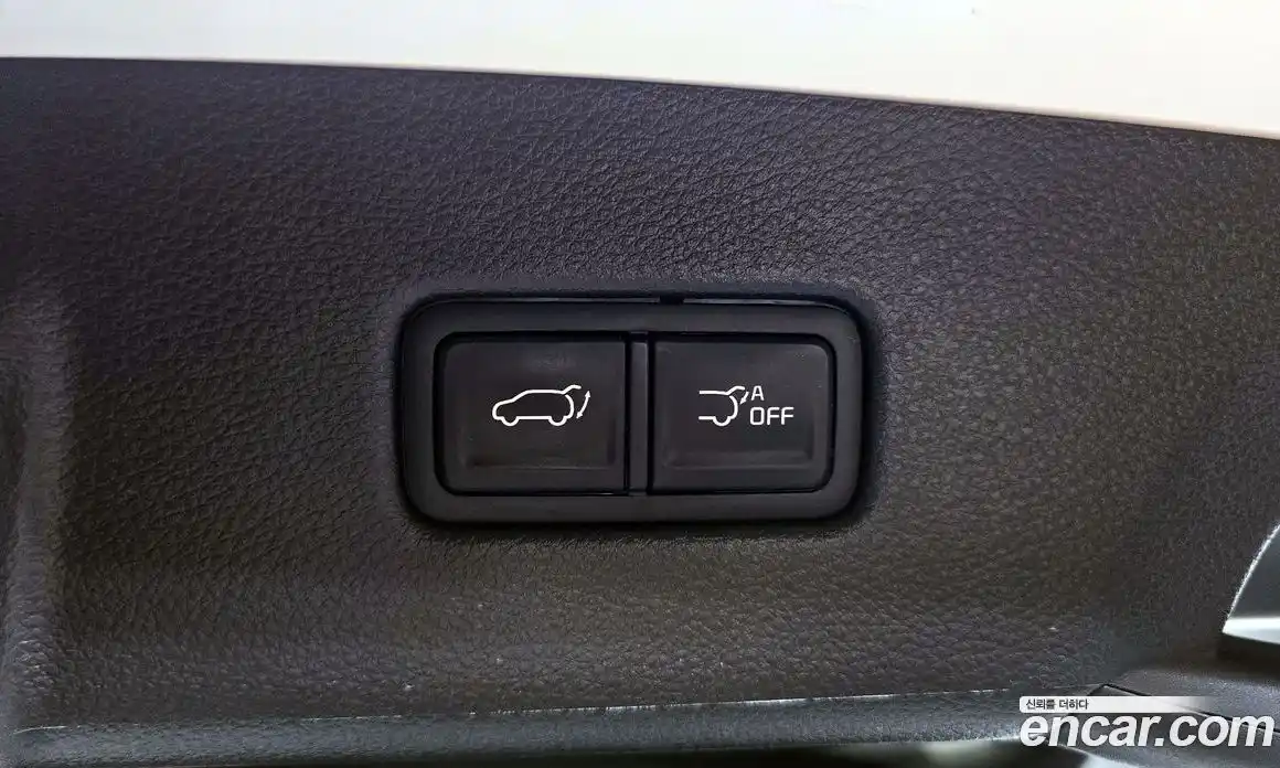 Kia Canival 2023 2.2 Автомат в Москве № 121123, фото 17