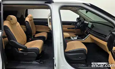 Kia Canival 2023 2.2 Автомат в Москве № 121123, миниатюра 3