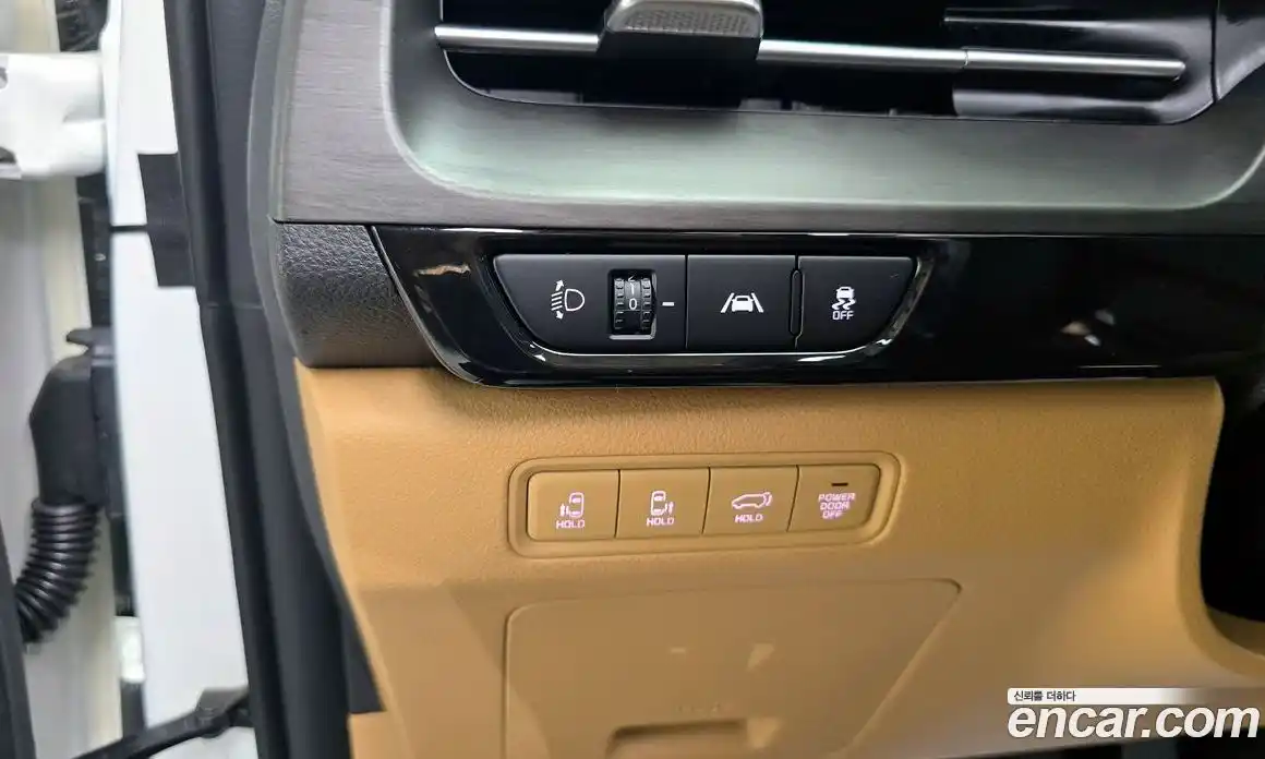 Kia Canival 2023 2.2 Автомат в Москве № 121123, фото 8