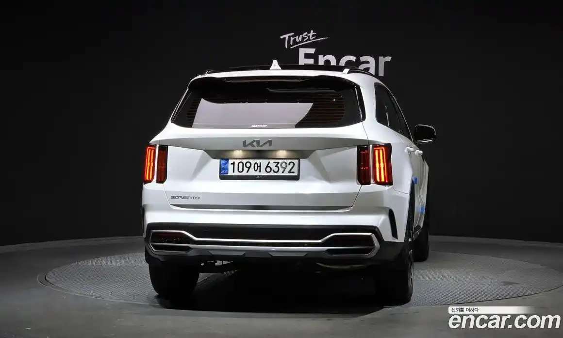 Kia Sorento 2023 2.2 Автомат в Москве № 121219, фото 4