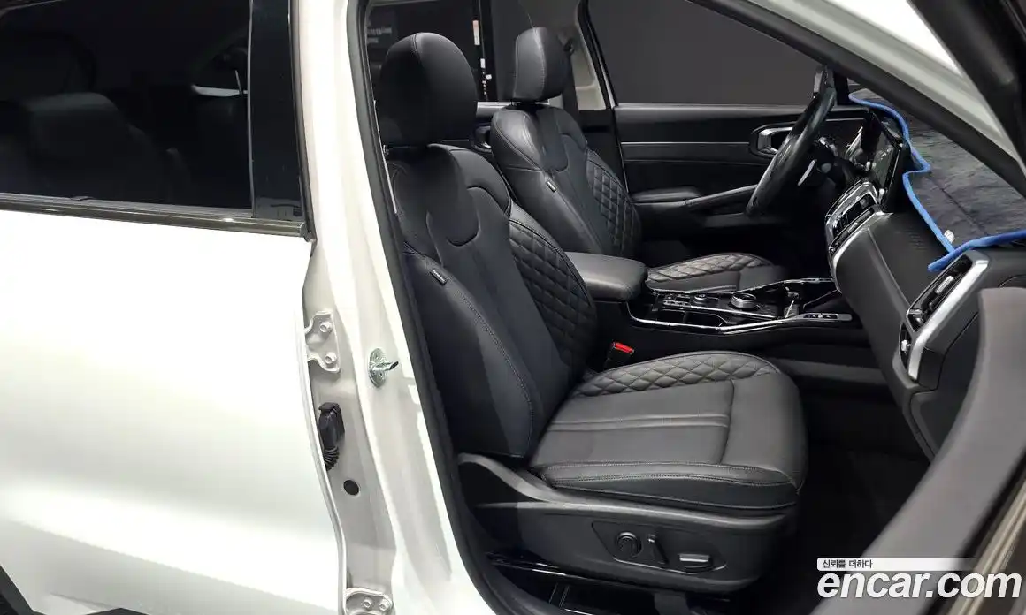 Kia Sorento 2023 2.2 Автомат в Москве № 121219, фото 10