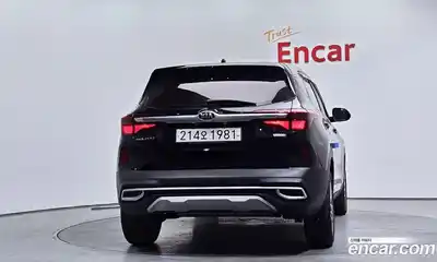 Kia Seltos 2021 1.6 Автомат в Москве № 124163, миниатюра 12