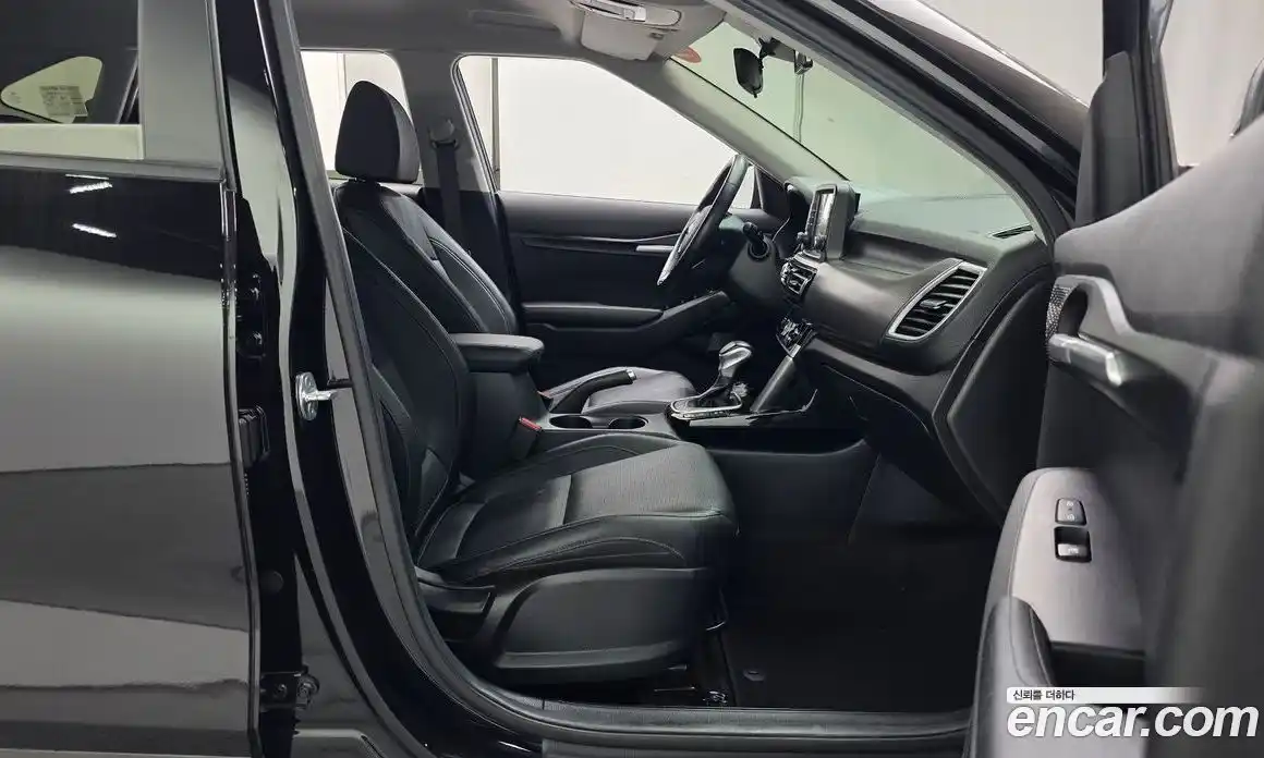 Kia Seltos 2021 1.6 Автомат в Москве № 124163, фото 15