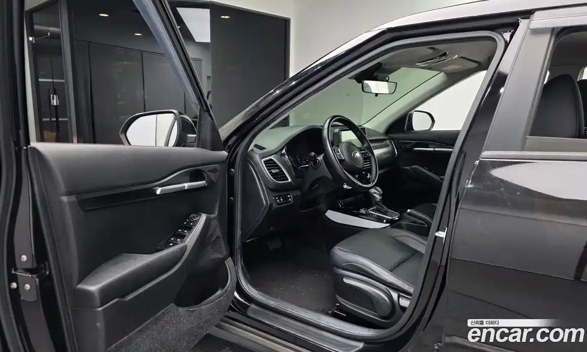 Kia Seltos 2021 1.6 Автомат в Москве № 124163, фото 20