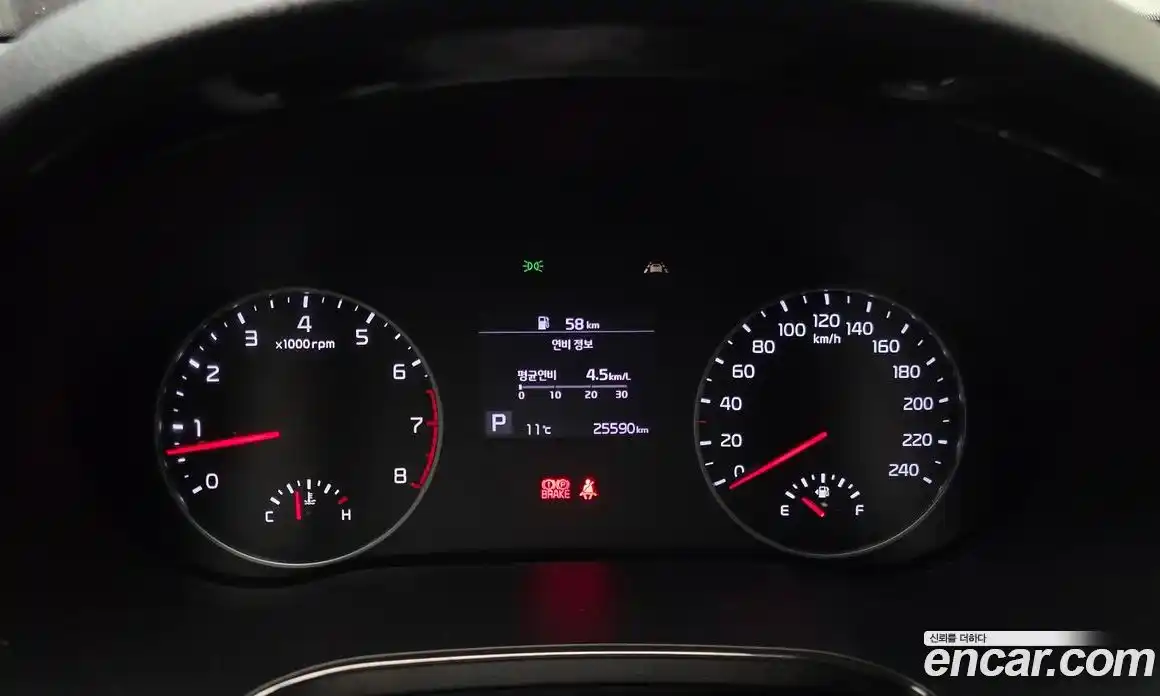 Kia Seltos 2021 1.6 Автомат в Москве № 124163, фото 10