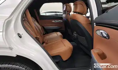 Genesis GV70 2023 2.5 Автомат в Москве № 124449, миниатюра 3