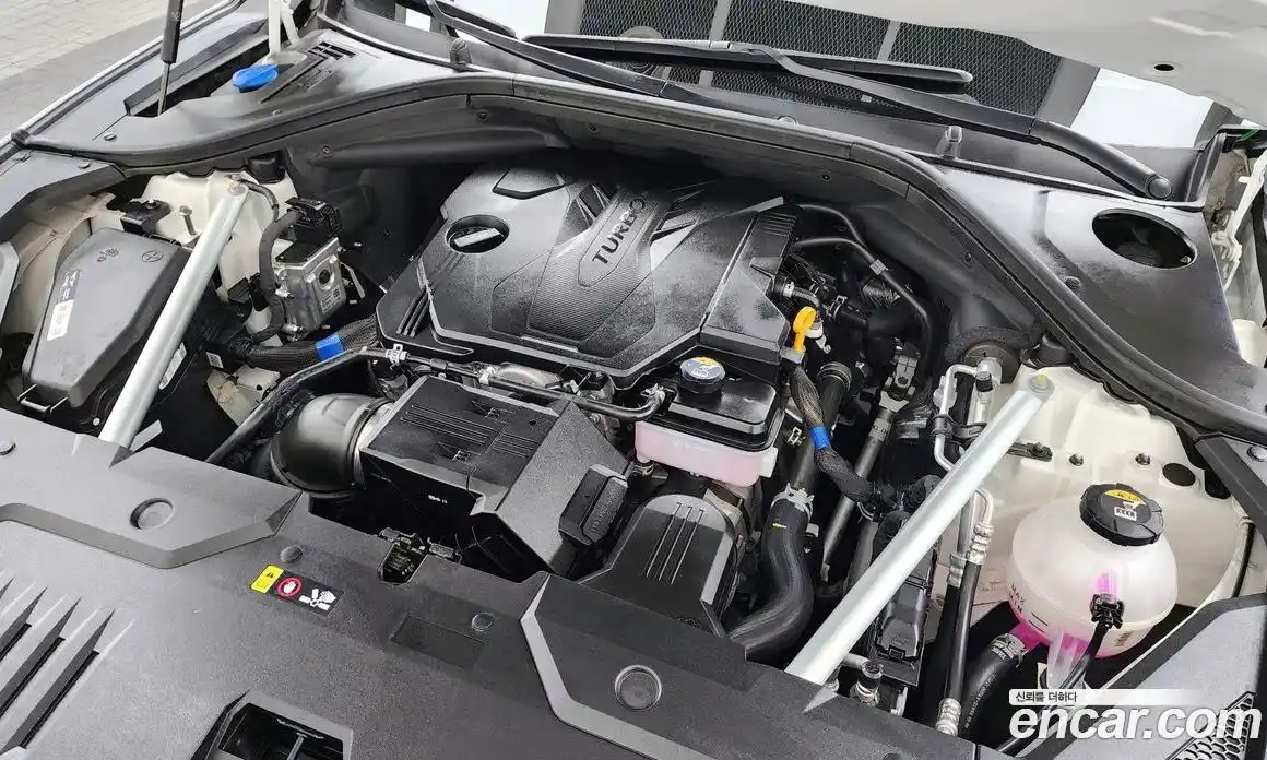 Genesis GV70 2023 2.5 Автомат в Москве № 124449, фото 4