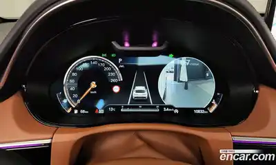 Genesis GV70 2023 2.5 Автомат в Москве № 124449, миниатюра 9