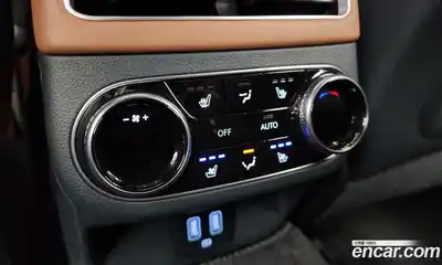 Genesis GV70 2023 2.5 Автомат в Москве № 124449, миниатюра 10