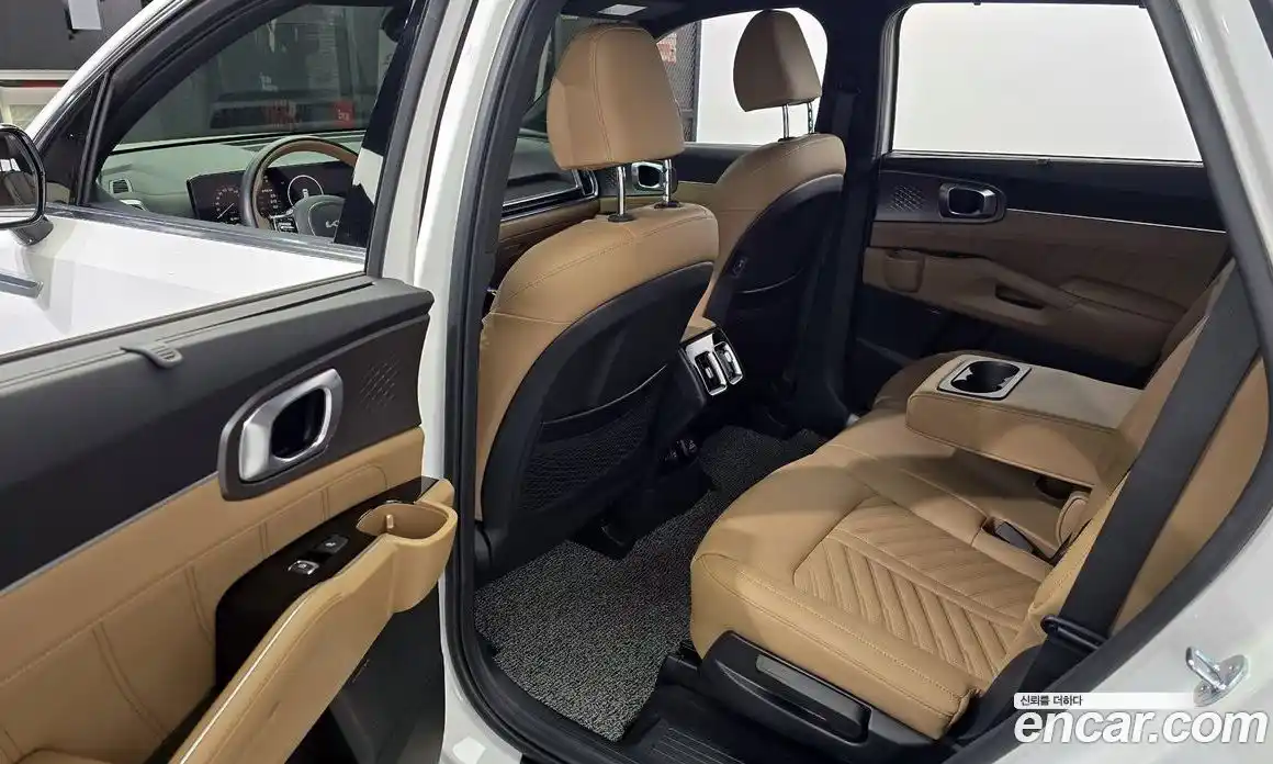 Kia Sorento 2024 2.5 Автомат в Москве № 128509, фото 13