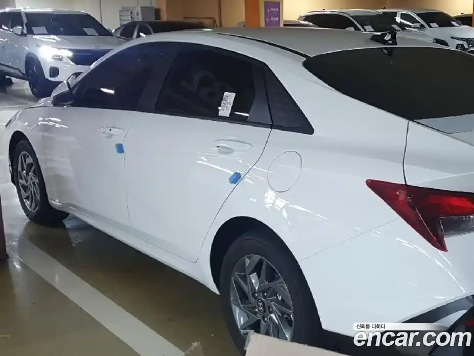 Hyundai Avante 2026 1.6 Автомат в Москве № 129382, фото 3