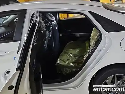 Hyundai Avante 2026 1.6 Автомат в Москве № 129382, миниатюра 6