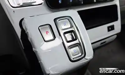 Hyundai Staria 2025 2.2 Автомат в Москве № 129604, миниатюра 3