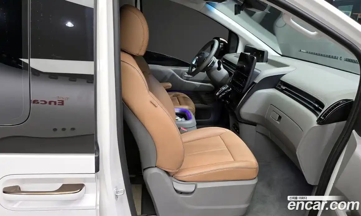 Hyundai Staria 2024 2.2 Автомат в Москве № 130066, фото 13