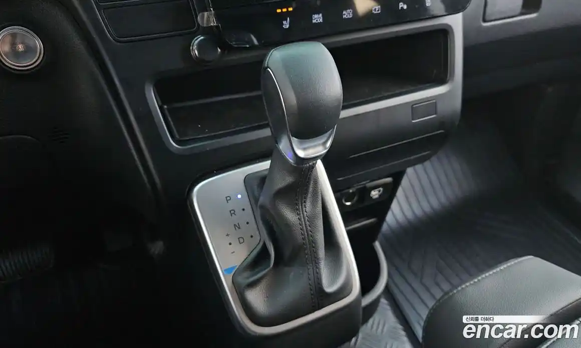 Hyundai Staria 2025 2.2 Автомат в Москве № 130677, фото 14