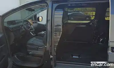 Hyundai Staria 2025 2.2 Автомат в Москве № 130677, миниатюра 9