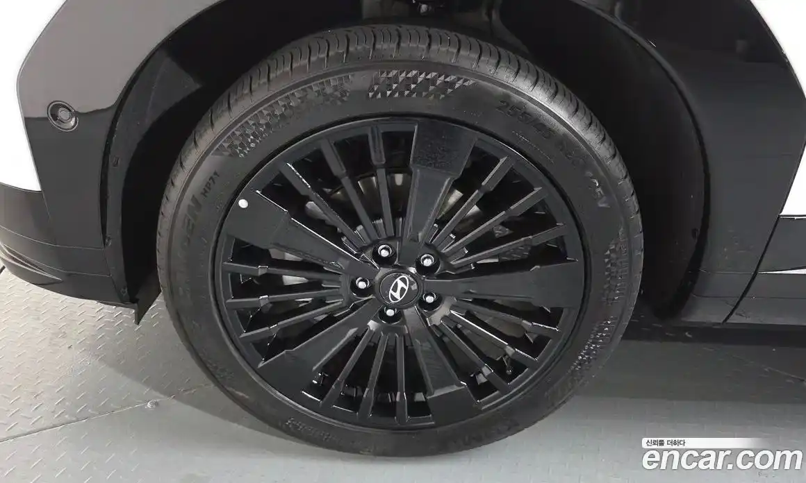 Hyundai Santa Fe 2024 1.6 Автомат в Москве № 130872, фото 14