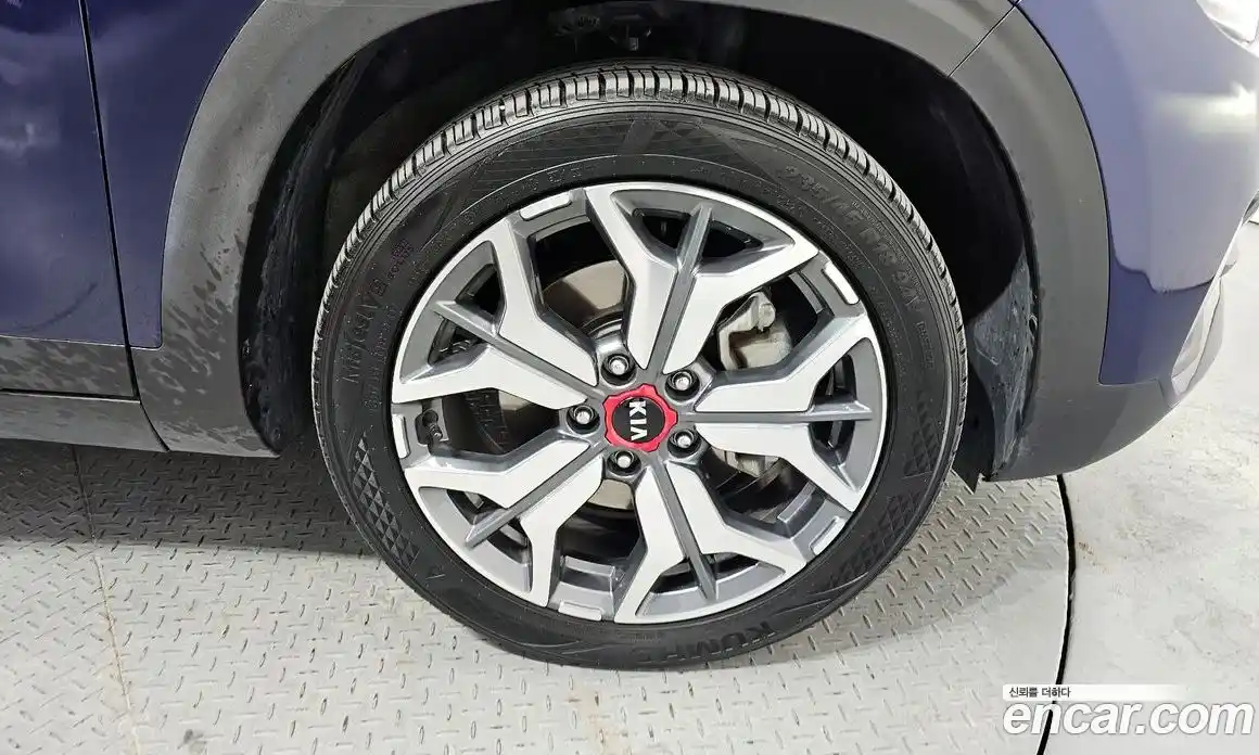 Kia Seltos 2021 1.6 Автомат в Москве № 132376, фото 13