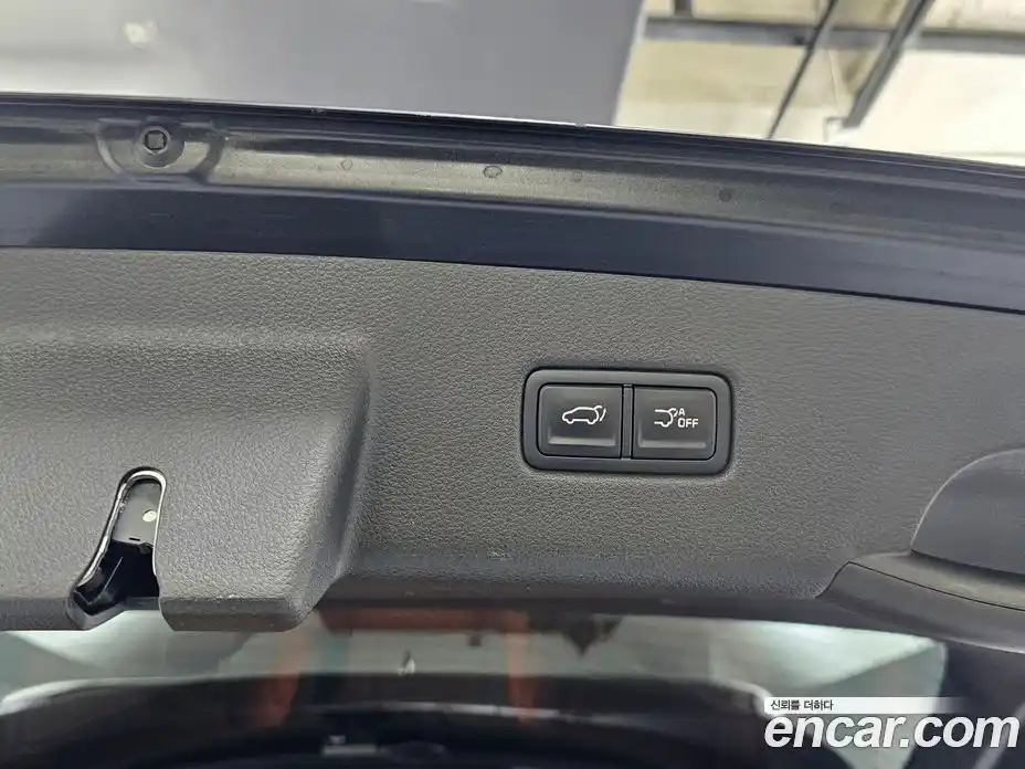 Kia Canival 2021 2.2 Автомат в Москве № 133071, фото 20