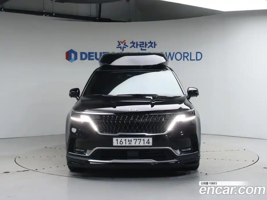 Kia Canival 2021 2.2 Автомат в Москве № 133071, фото 3