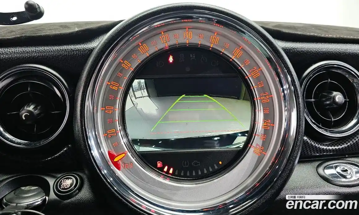 Mini Roadster 2013 1.6 Автомат в Москве № 134764, фото 12