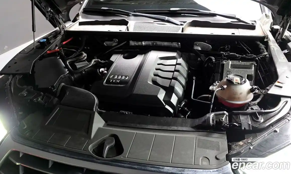 Audi Q5 2020 2.0 Автомат в Москве № 134780, фото 17