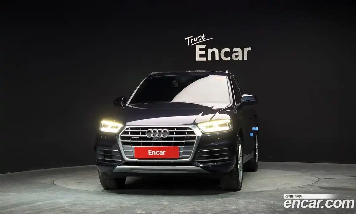 Audi Q5 2020 2.0 Автомат в Москве № 134780, фото 3