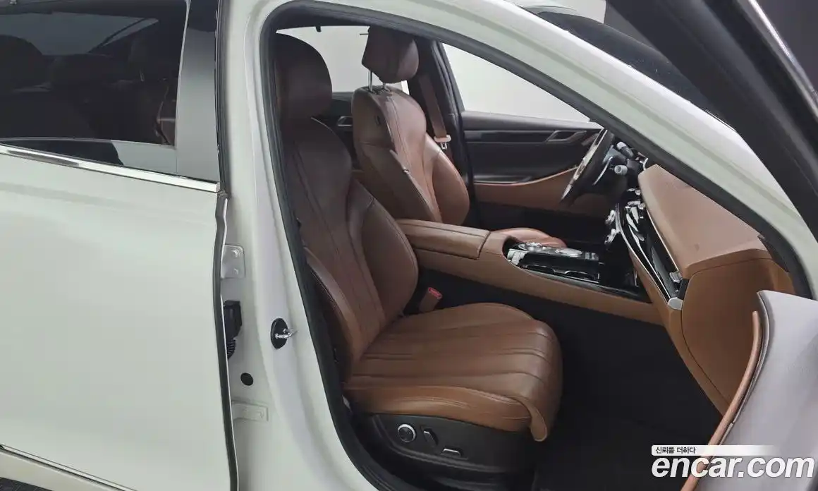 Genesis G80 2021 2.5 Автомат в Москве № 134951, фото 12