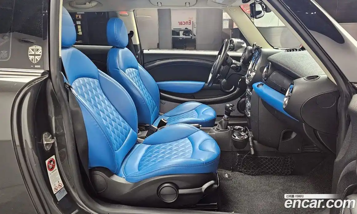 Mini Cooper 2011 1.6 Автомат в Москве № 136790, фото 19